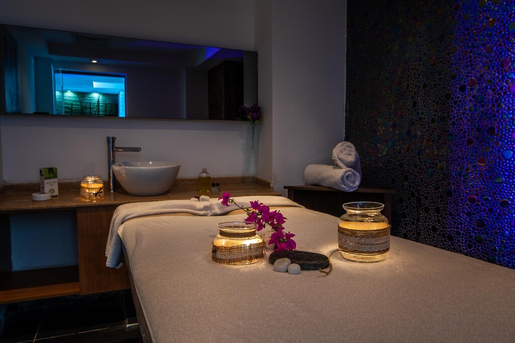 Luna Den Spa Bodrum şube görseli 1